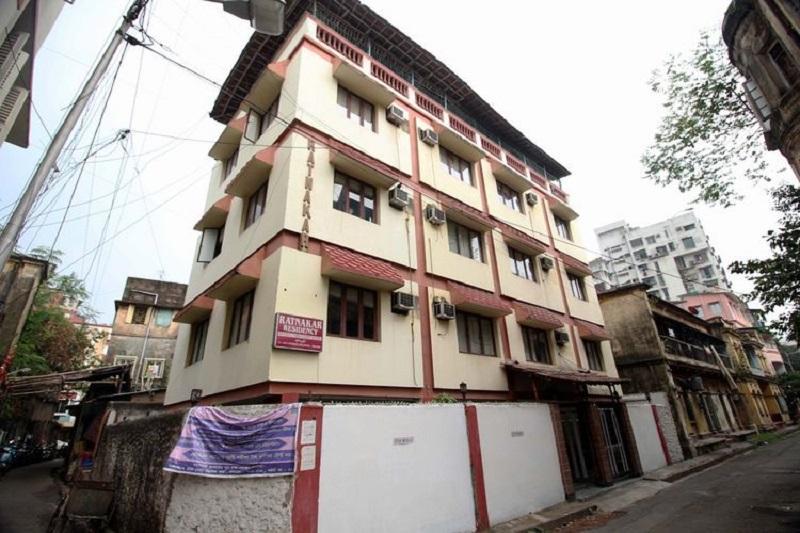 Oyo 4219 Ratnakar Residency Hotel Calcuta Exterior foto