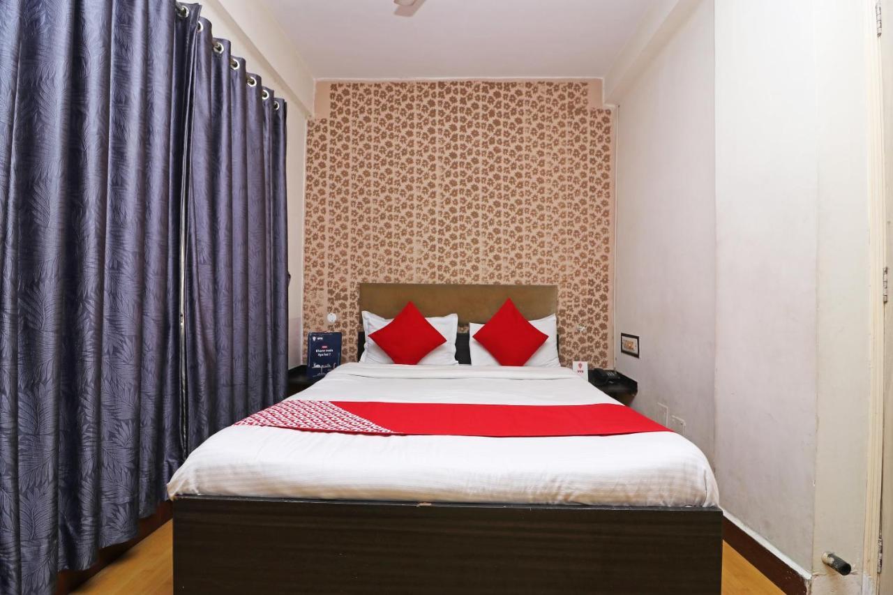 Oyo 4219 Ratnakar Residency Hotel Calcuta Exterior foto